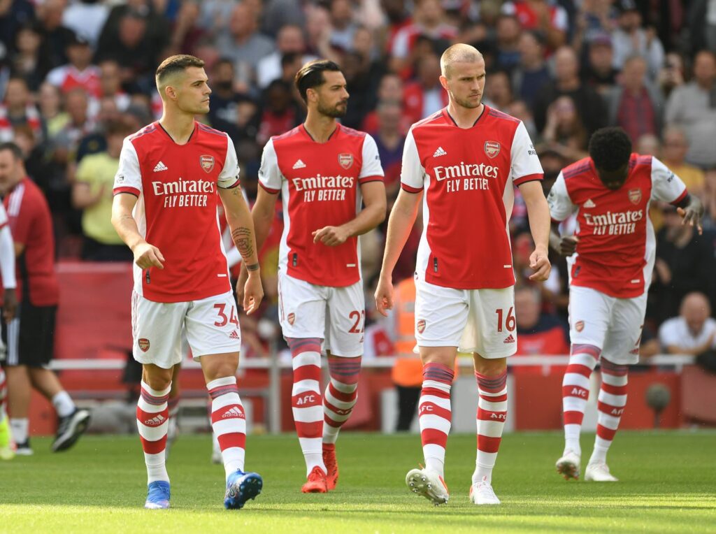 เล่นได้อย่างเด่น